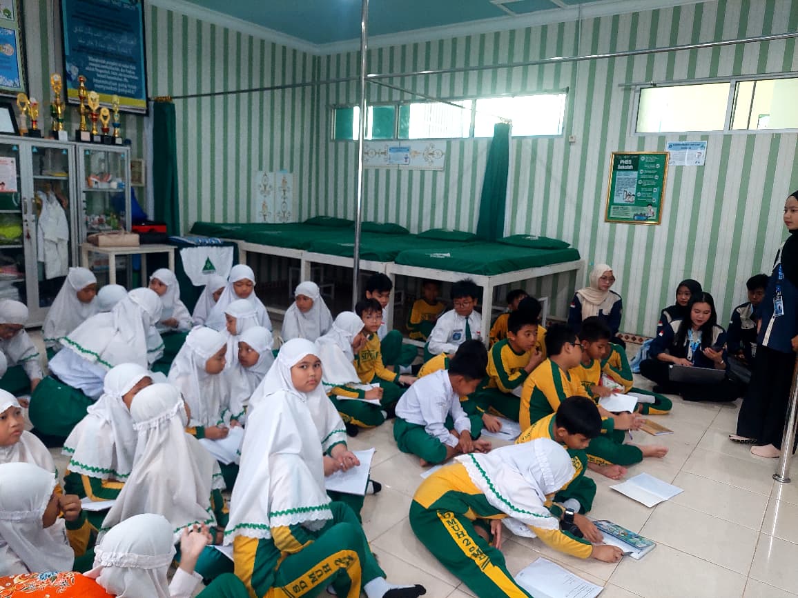 SOSIALISASI MAHASISWA UMKT PENYULUHAN PENYAKIT ISPA DI LINGKUNGAN SD MUHAMMADIYAH 2 SAMARINDA UNTUK KESEHATAN PARA SISWA